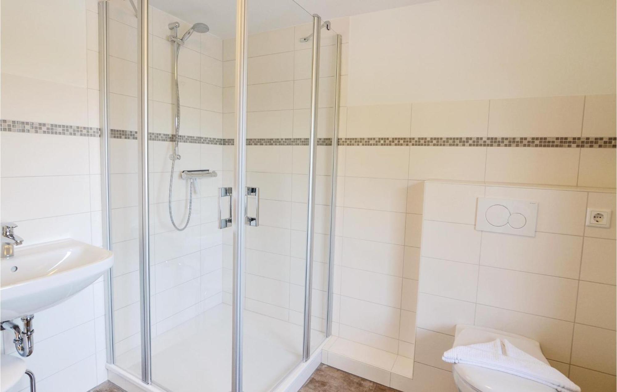 5 Bedroom Beautiful Home In Ockholm Bagian luar foto