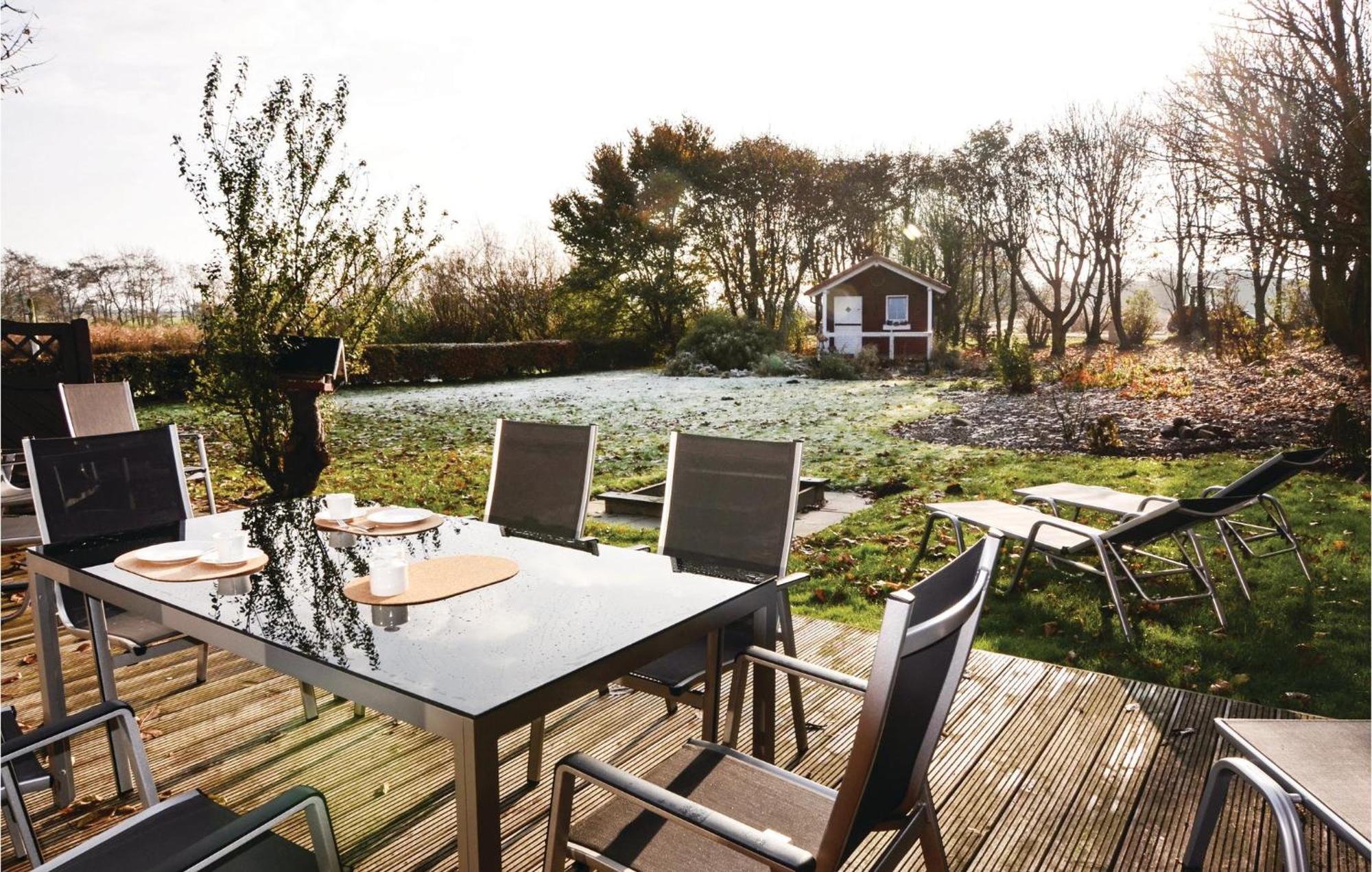 5 Bedroom Beautiful Home In Ockholm Bagian luar foto